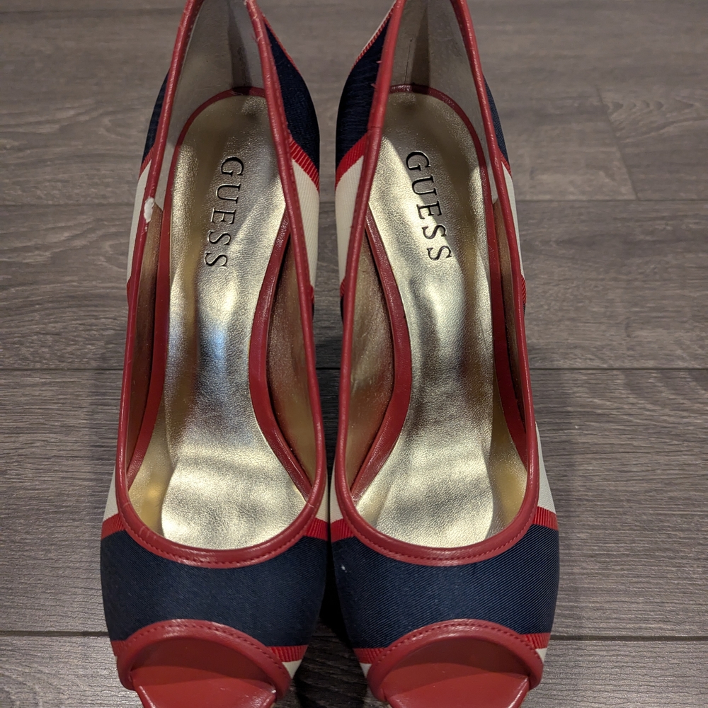 GUESS Women's Red and Blue Peep Toe Heels